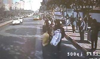 鸡东爆料真实事件视频播放,惊心动魄的真实事件视频曝光